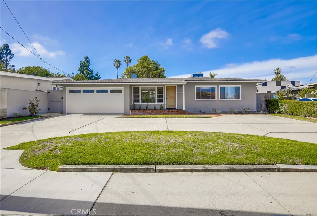 1943 Maple Avenue