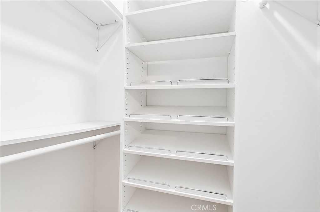 924 W 134th Place
