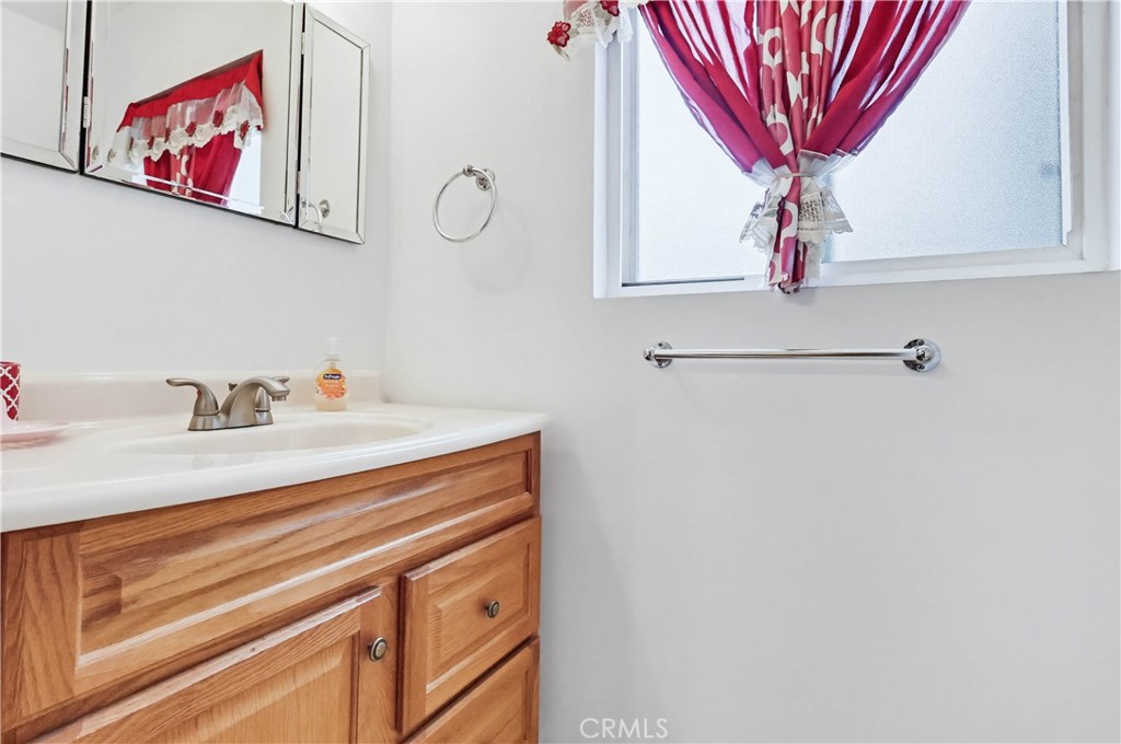 924 W 134th Place