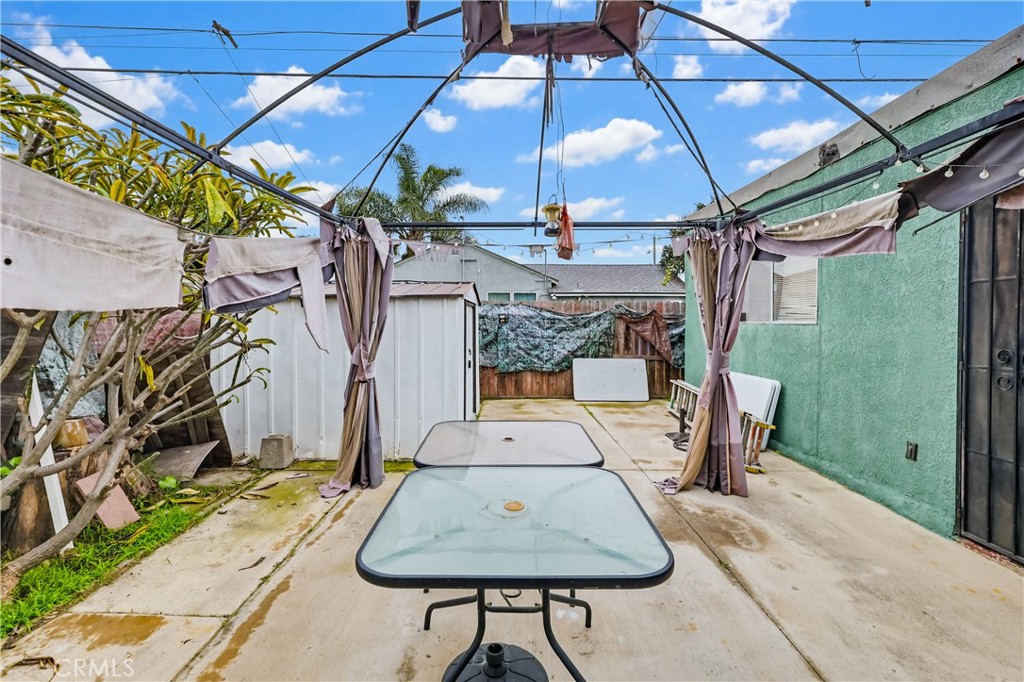 924 W 134th Place