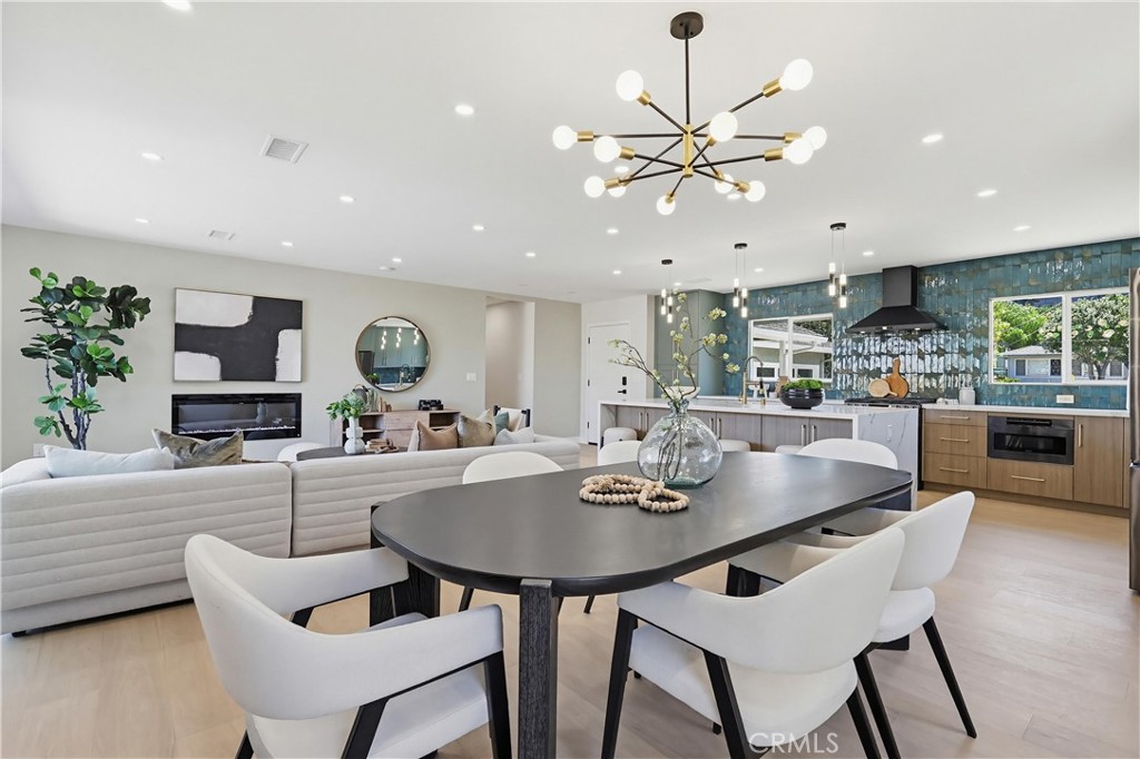5109 Paseo Del Pavon
