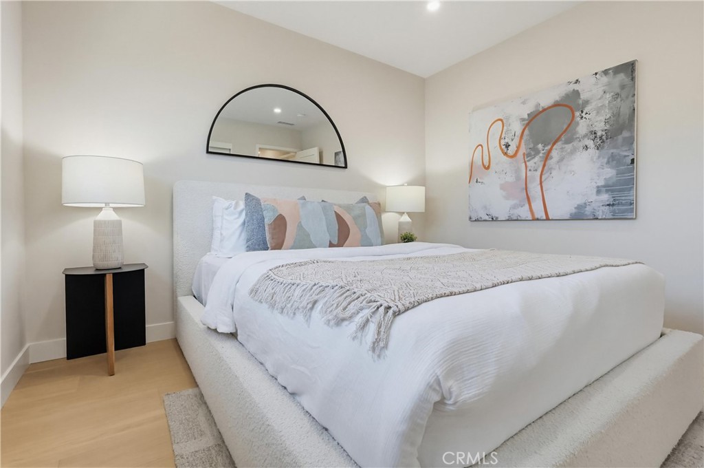 5109 Paseo Del Pavon