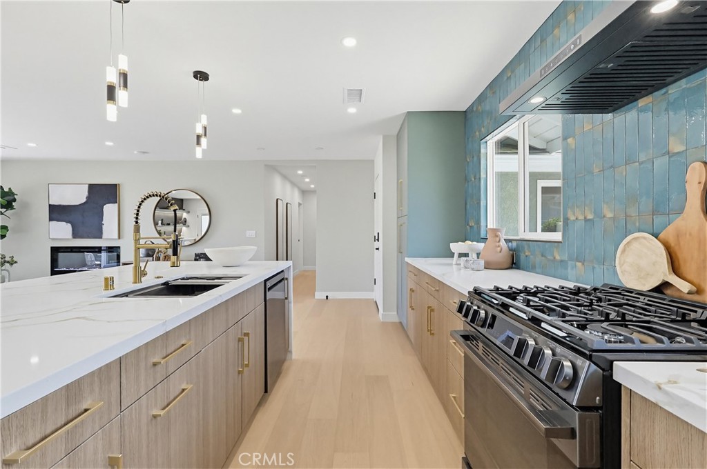5109 Paseo Del Pavon