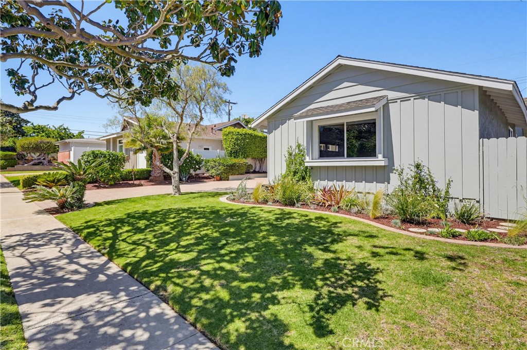 5109 Paseo Del Pavon