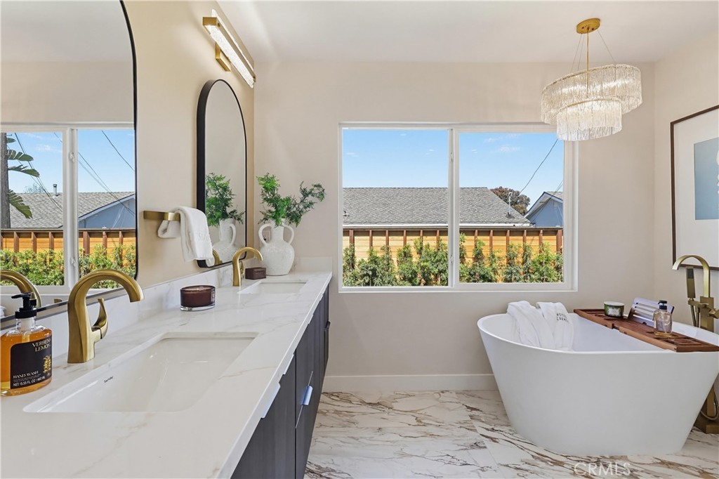 5109 Paseo Del Pavon
