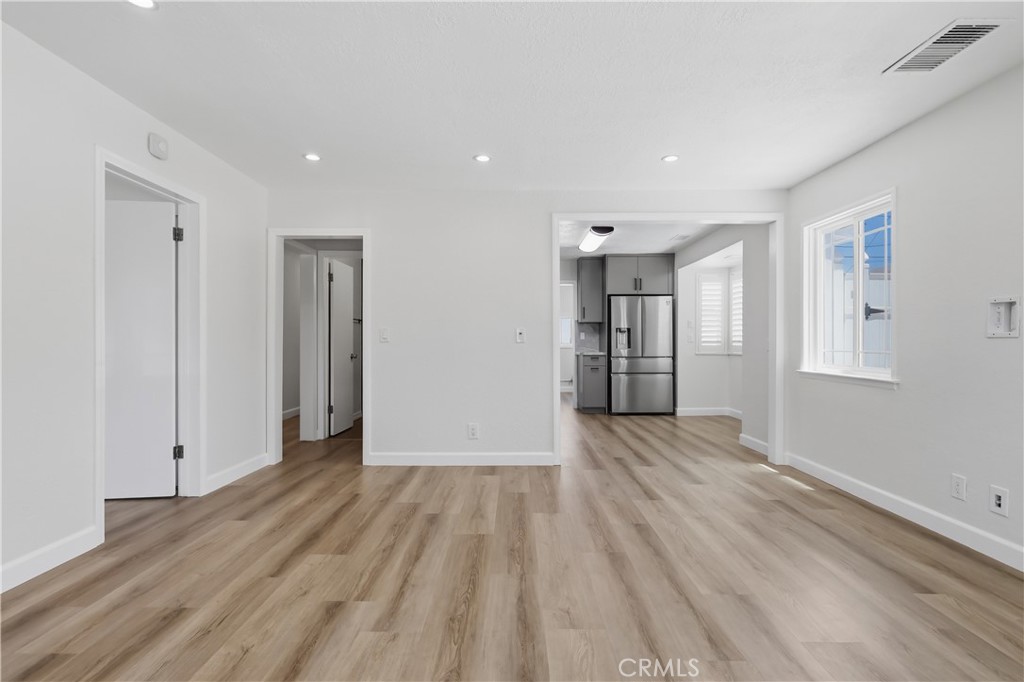 3407 W 189th
