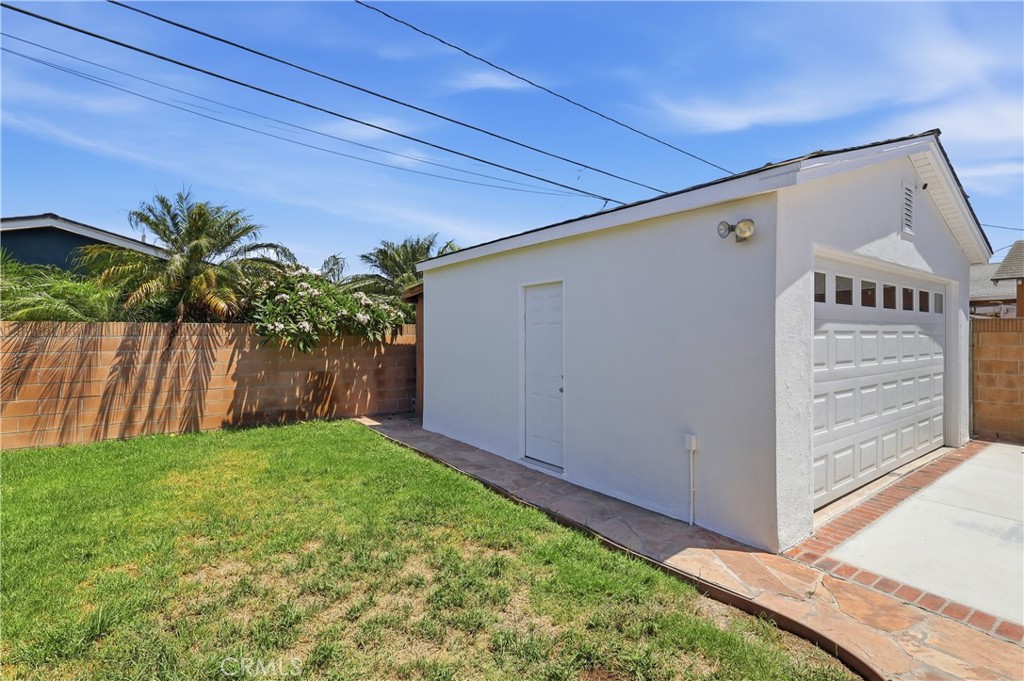 3407 W 189th