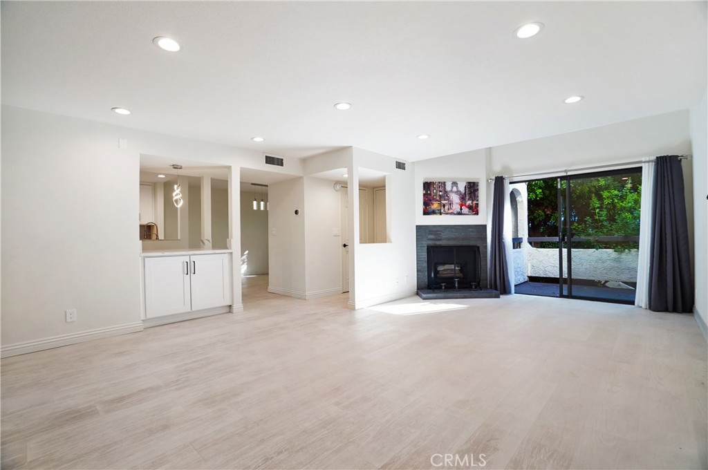21620 Burbank Boulevard 20