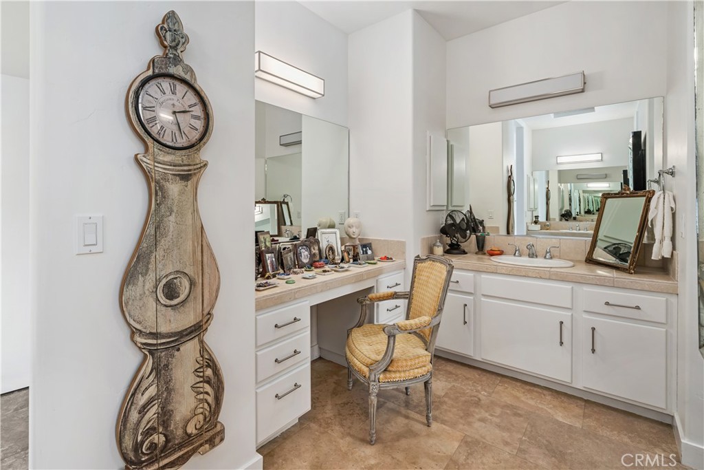 8680 Alamo Creek