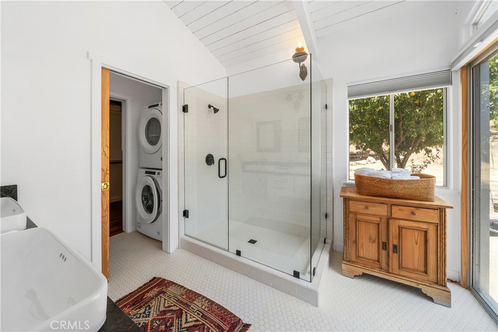 8680 Alamo Creek
