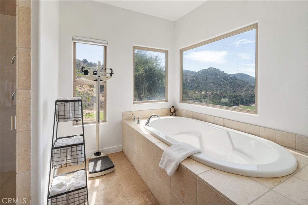 8680 Alamo Creek