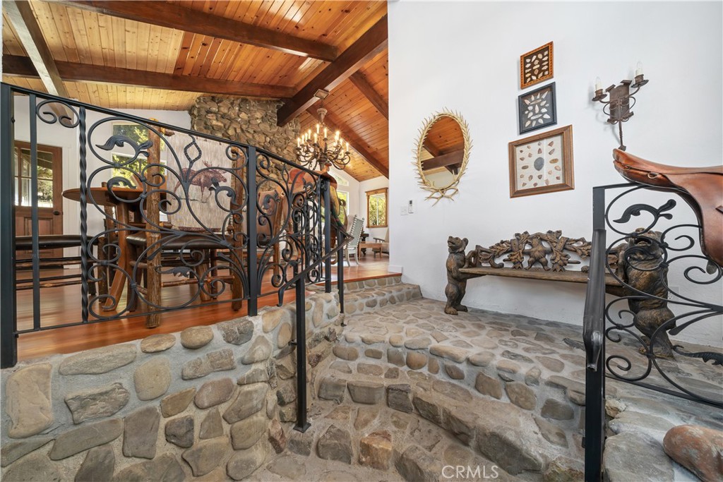 8680 Alamo Creek