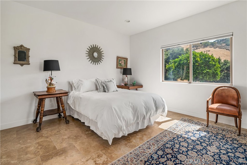 8680 Alamo Creek