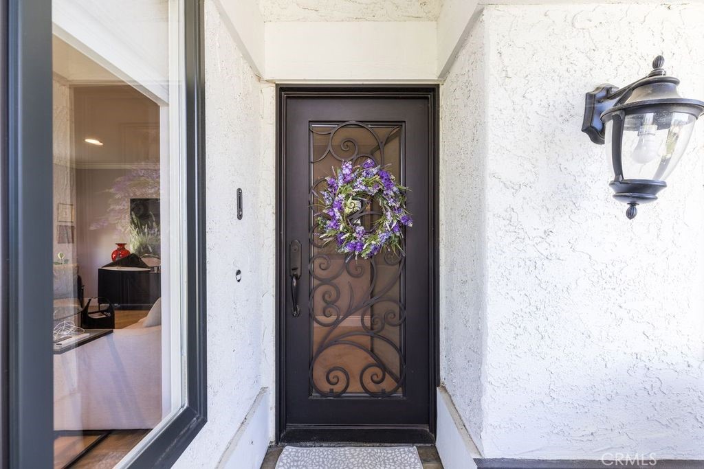 2805 Shoreview Circle