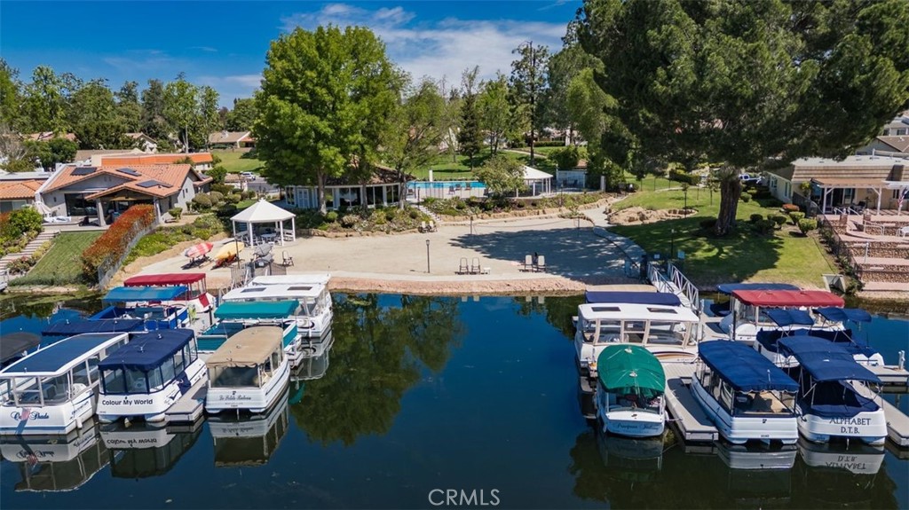 2805 Shoreview Circle