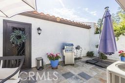 2805 Shoreview Circle