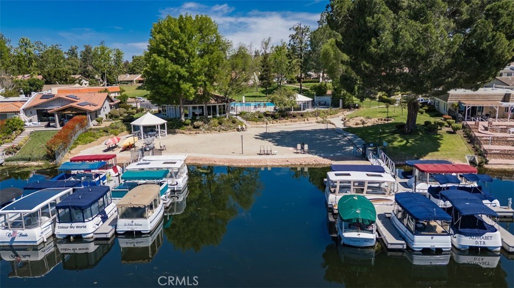 2805 Shoreview Circle