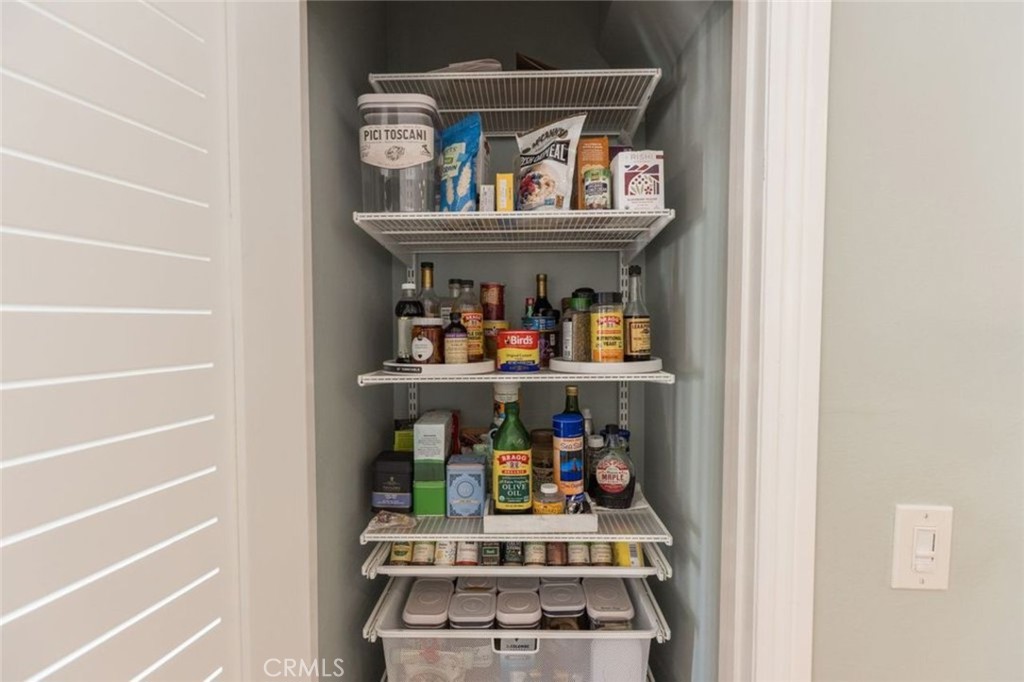 2805 Shoreview Circle