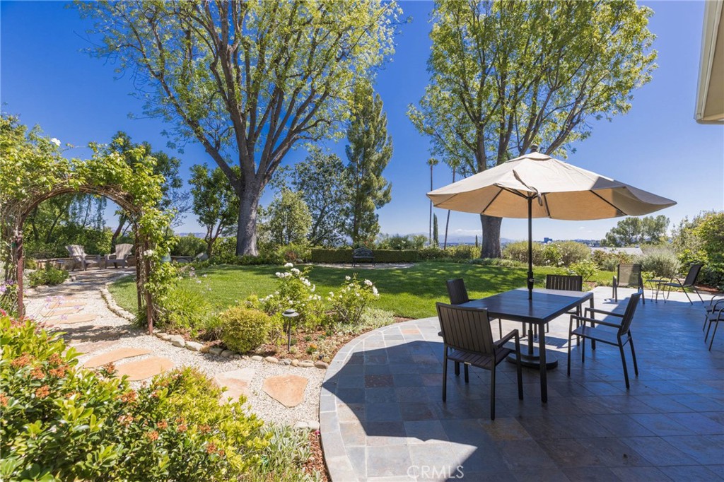 24529 Calvert Street