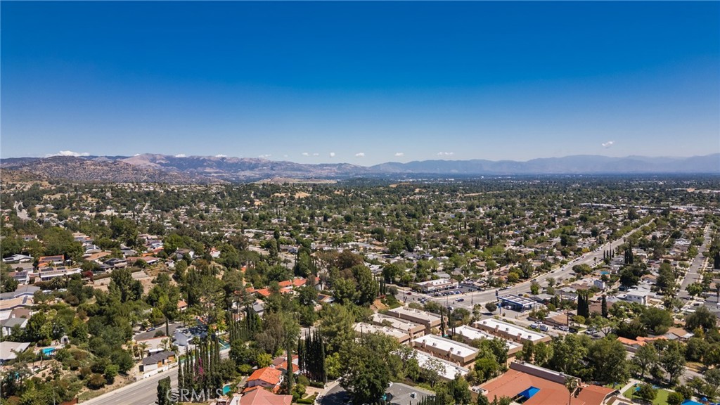 24529 Calvert Street