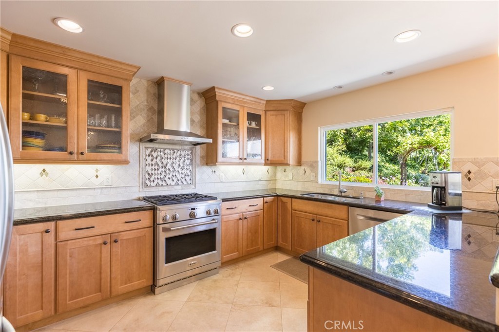 24529 Calvert Street