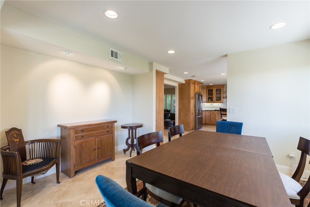 24529 Calvert Street