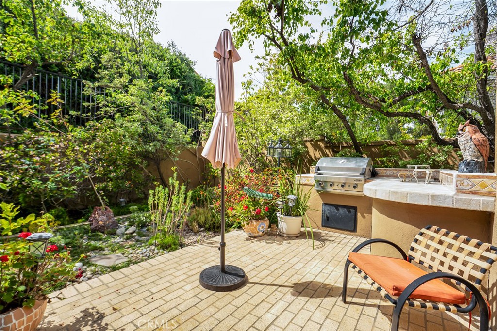 24876 Paseo Primario
