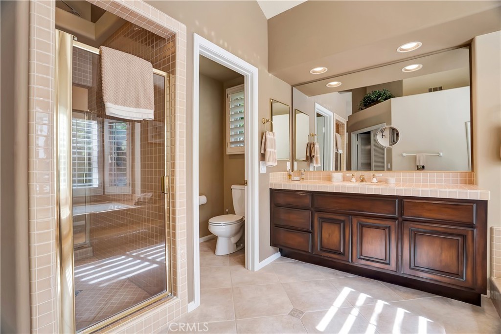 24876 Paseo Primario