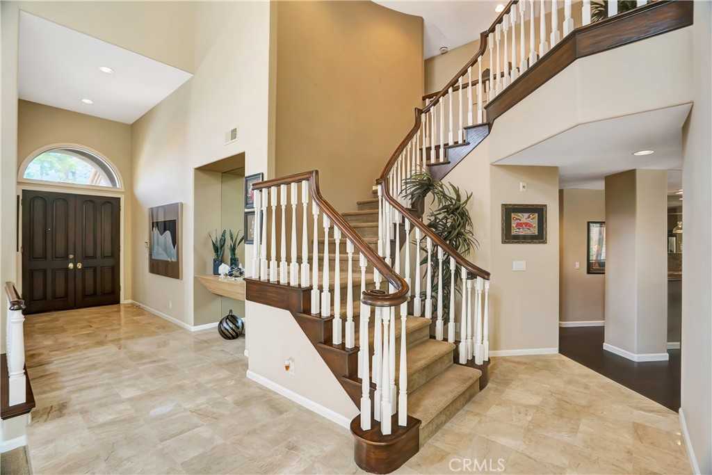 24876 Paseo Primario
