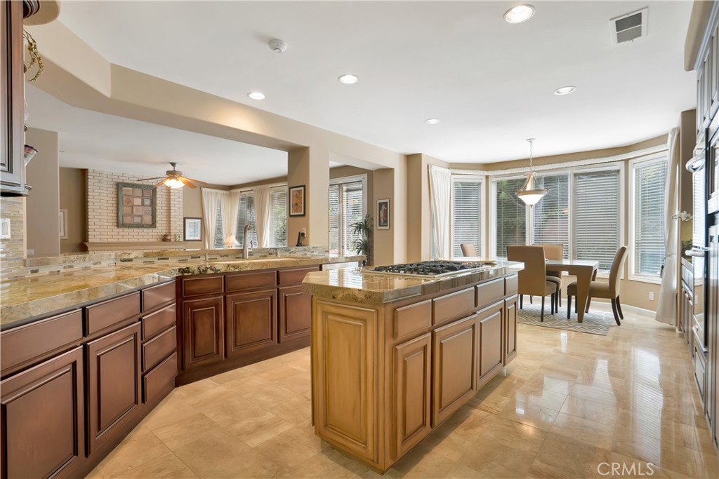 24876 Paseo Primario