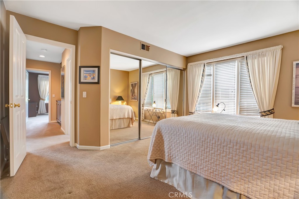 24876 Paseo Primario