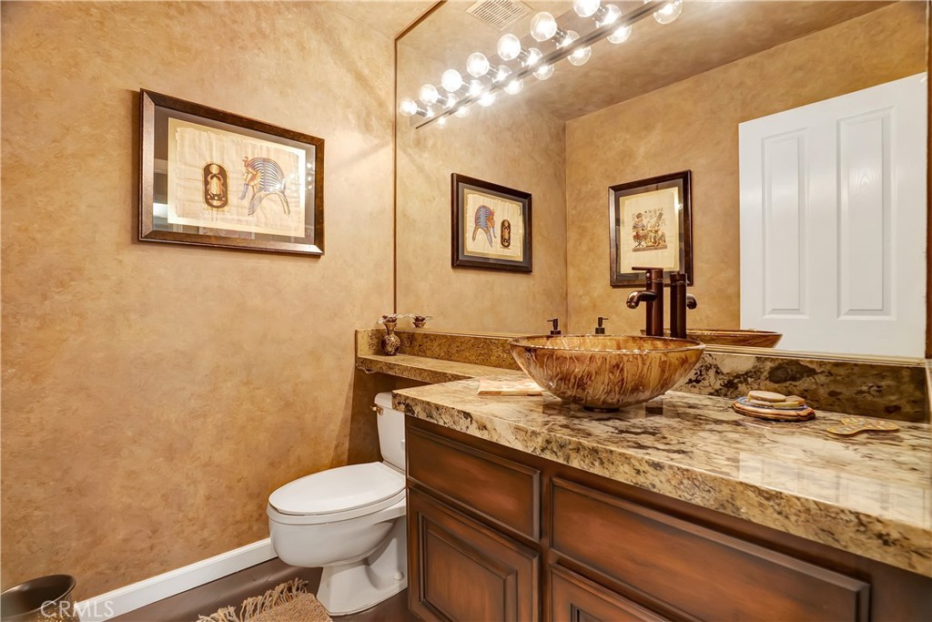 24876 Paseo Primario