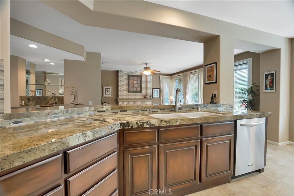 24876 Paseo Primario