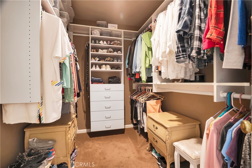 24876 Paseo Primario