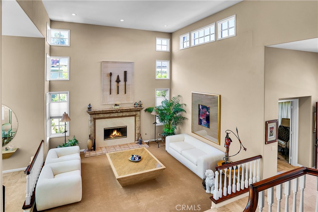 24876 Paseo Primario