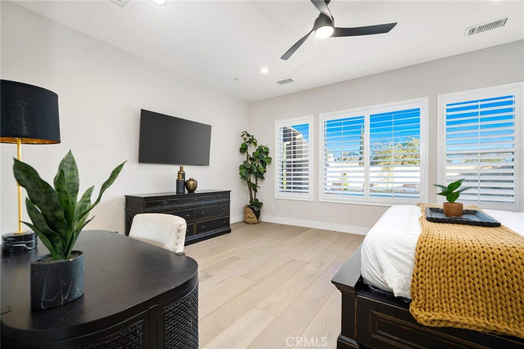 80495 Old Ranch S