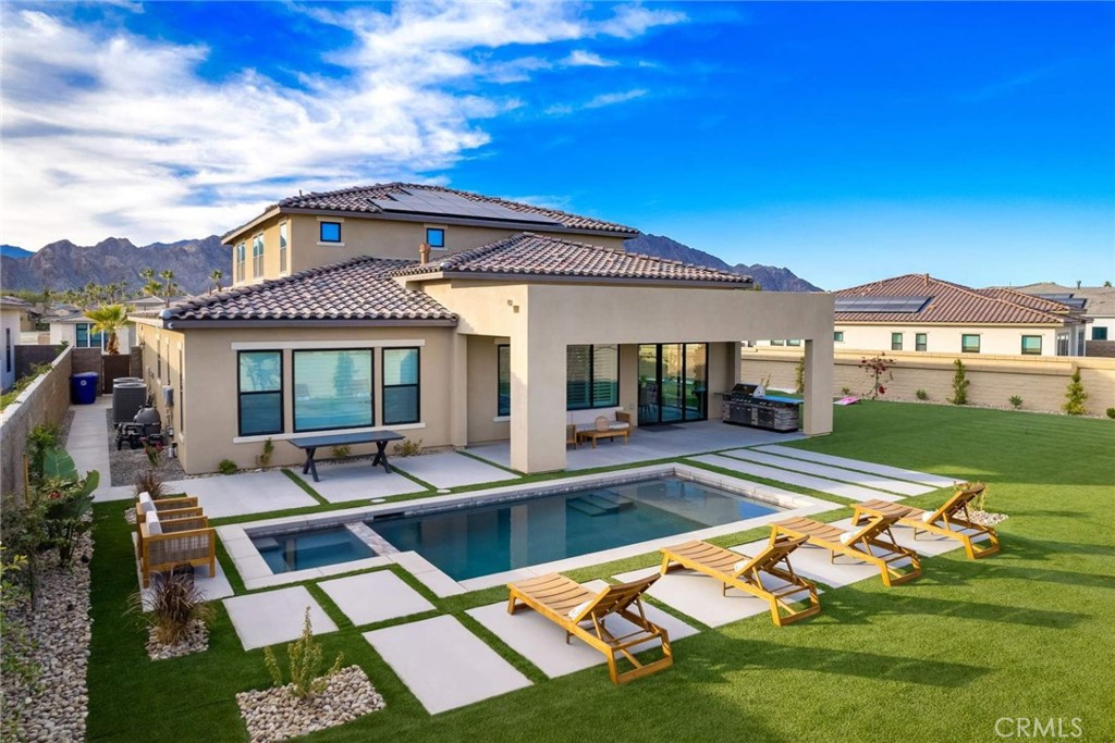 80495 Old Ranch S