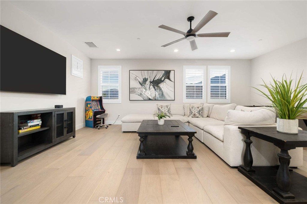 80495 Old Ranch S