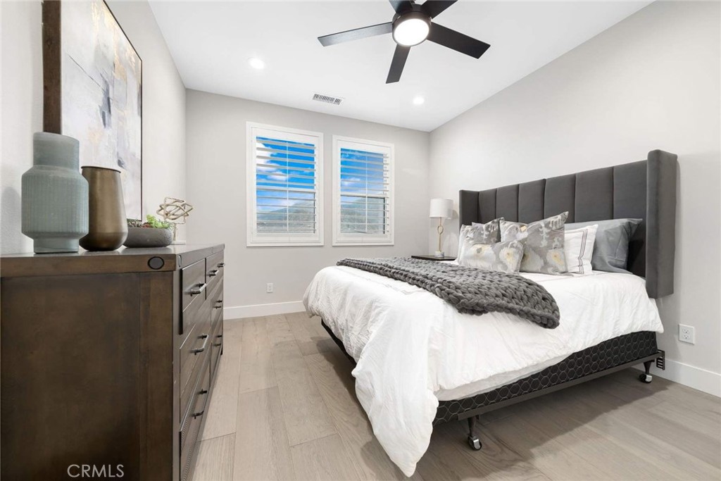 80495 Old Ranch S