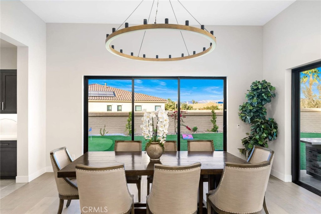 80495 Old Ranch S