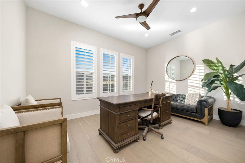 80495 Old Ranch S