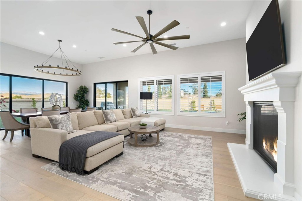 80495 Old Ranch S