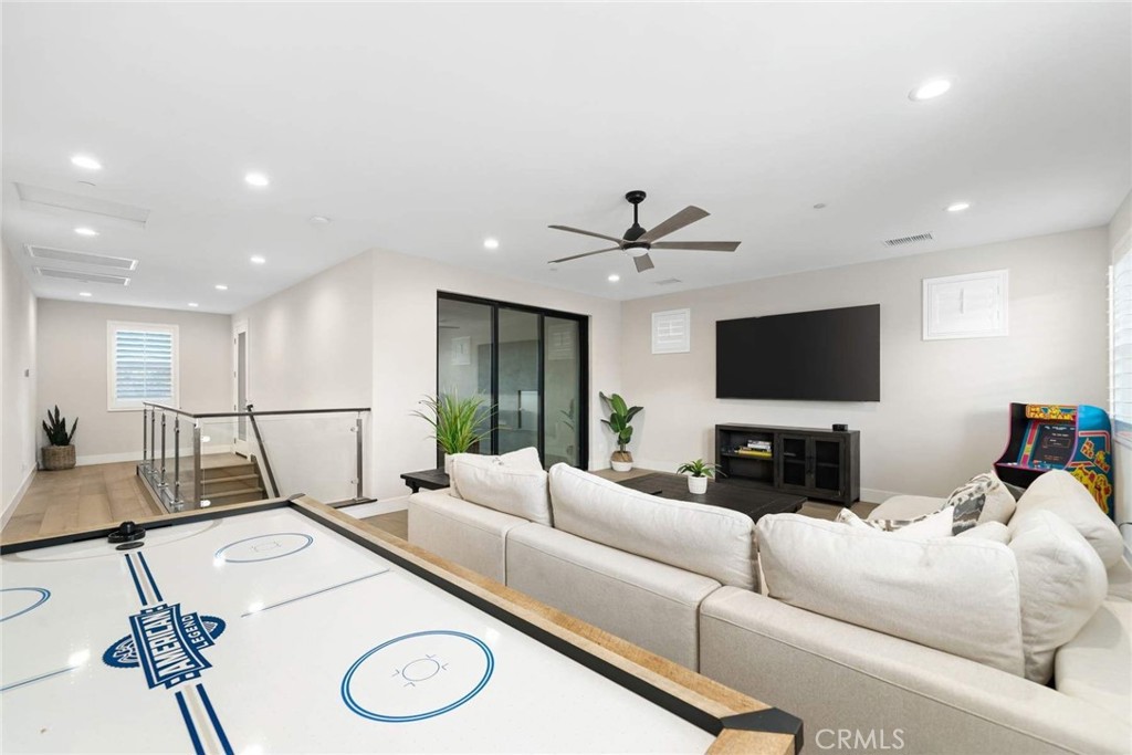 80495 Old Ranch S