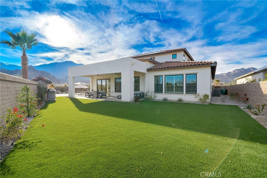 80467 Old Ranch Trail S