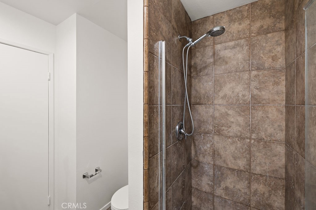 4716 Park Granada 198