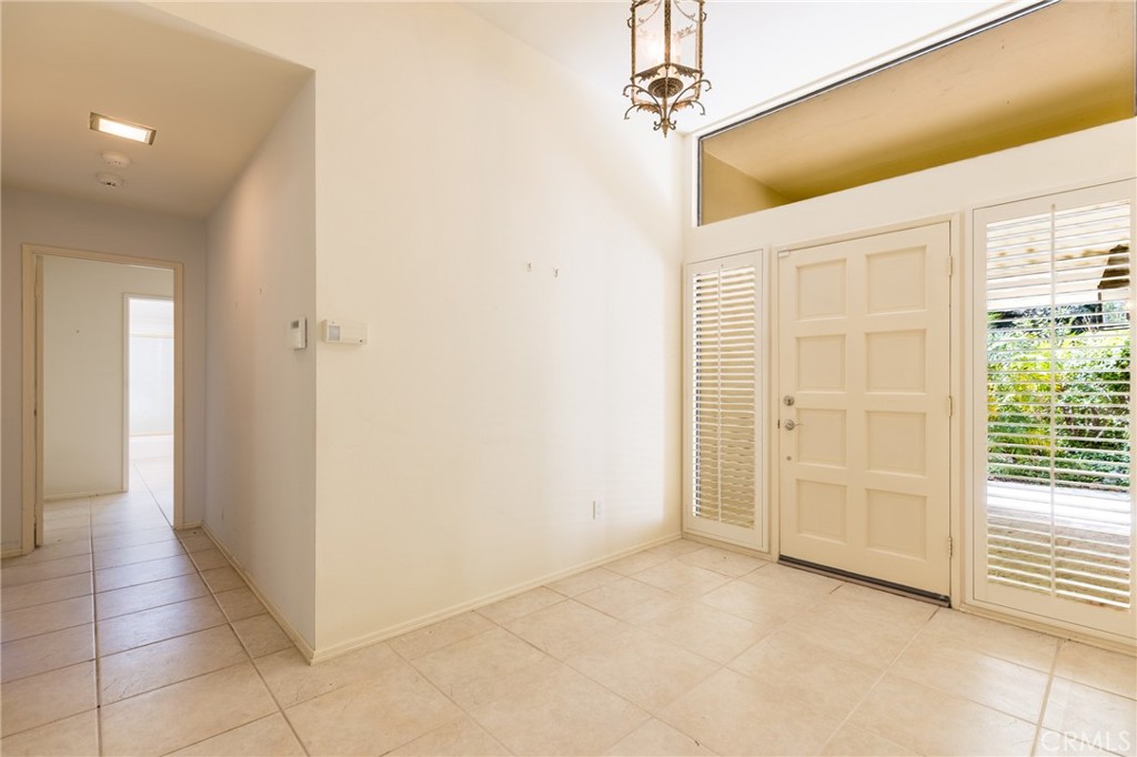 23252 Park Ensenada