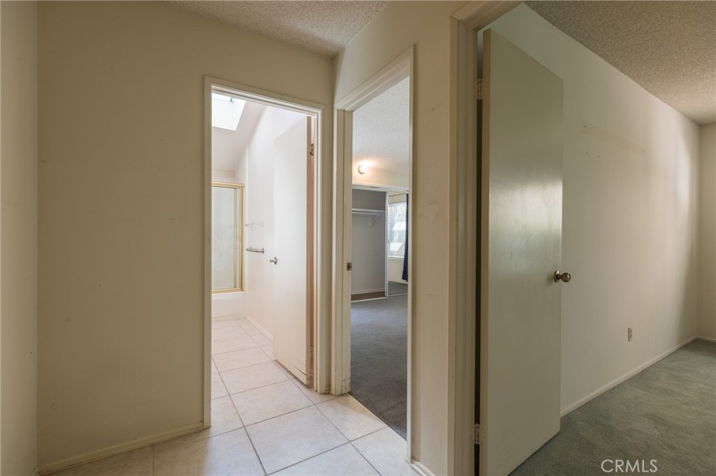 23252 Park Ensenada