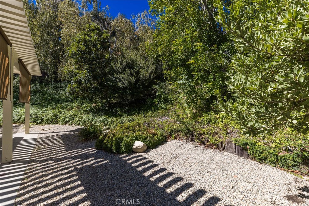 23252 Park Ensenada