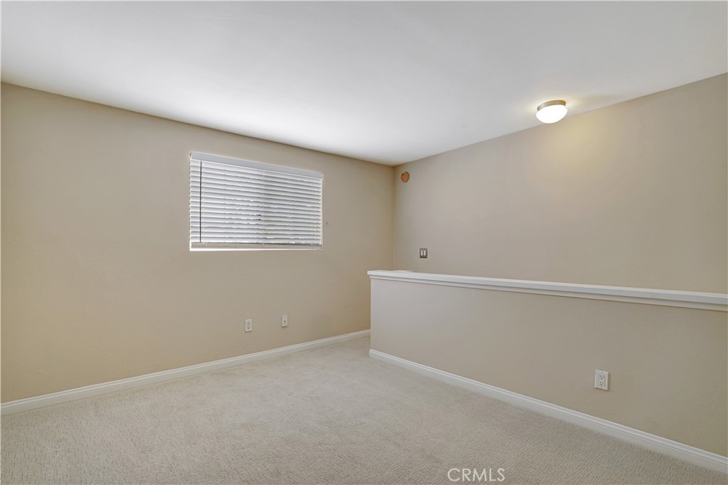5510 Owensmouth Avenue 328
