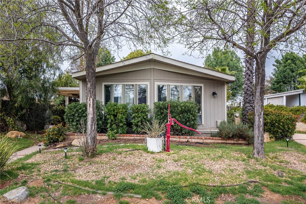 24860 Split Rail Road